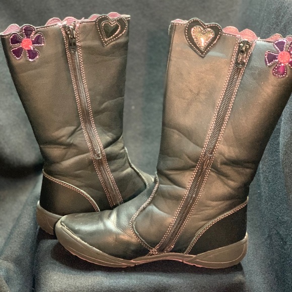 Boots - Picture 2 of 2